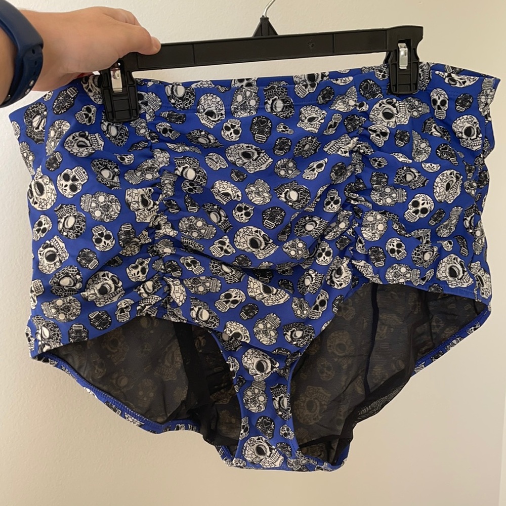 Torrid Bathing Suit Bottoms size 3